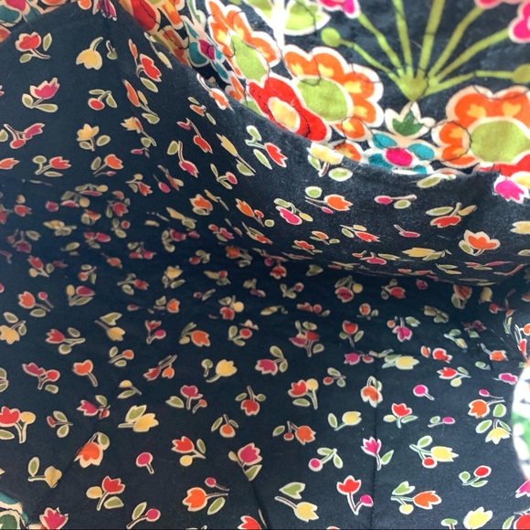 Quilted Floral Tote Bag, Vegan Friendly, Cottage, Prairie. - Picture 7 of 11